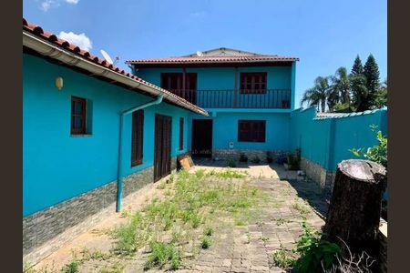 Casa para alugar com 192m², 3 quartos e 8 vagas Casa para alugar com 192m², 3 quartos e 8 vagasÁrea Externa