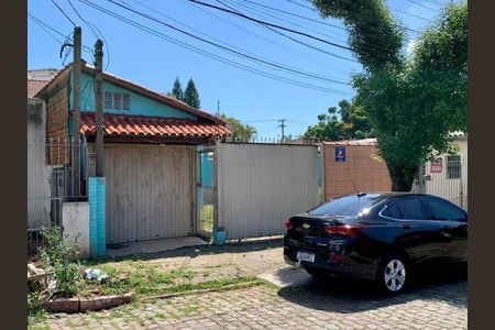 Casa para alugar com 192m², 3 quartos e 8 vagas Casa para alugar com 192m², 3 quartos e 8 vagasFachada