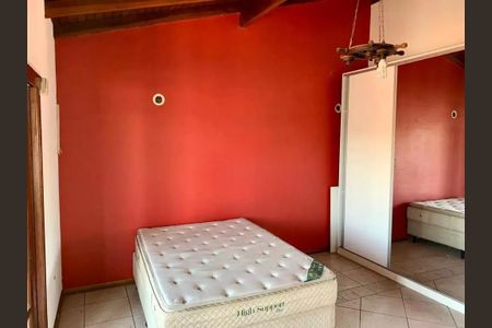 Casa para alugar com 192m², 3 quartos e 8 vagas Casa para alugar com 192m², 3 quartos e 8 vagasQuarto 2