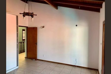 Casa para alugar com 192m², 3 quartos e 8 vagas Casa para alugar com 192m², 3 quartos e 8 vagasQuarto 2