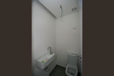 Lavabo de apartamento à venda com 3 quartos, 130m² em Pinheiros, São Paulo