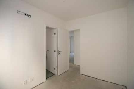 Apartamento à venda com 130m², 3 quartos e 2 vagasSuíte 1