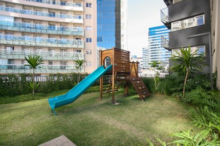 Apartamento à venda com 130m², 3 quartos e 2 vagasÁrea Comum - Playground