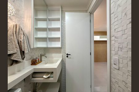 Apartamento para alugar com 41m², 2 quartos e 1 vaga Apartamento para alugar com 41m², 2 quartos e 1 vagaBanheiro