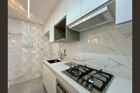 Apartamento para alugar com 41m², 2 quartos e 1 vaga Apartamento para alugar com 41m², 2 quartos e 1 vagaCozinha