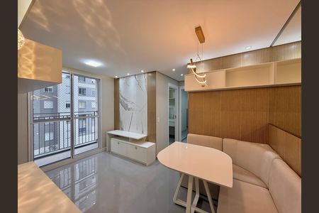 Sala de apartamento para alugar com 2 quartos, 41m² em Santo Amaro, São Paulo
