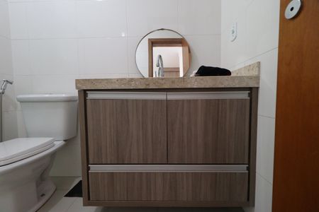 Apartamento para alugar com 120m², 3 quartos e 2 vagas Apartamento para alugar com 120m², 3 quartos e 2 vagasBanheiro da Suíte 1