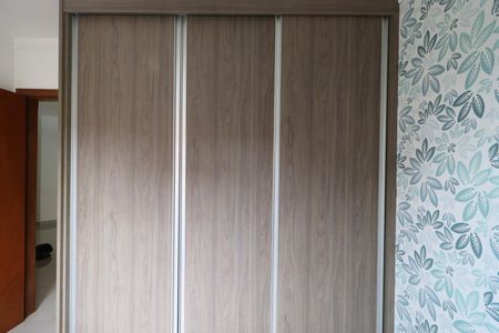 Apartamento para alugar com 120m², 3 quartos e 2 vagas Apartamento para alugar com 120m², 3 quartos e 2 vagasSuíte 2