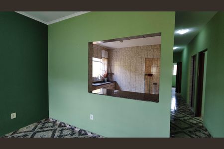 Sala de casa para alugar com 3 quartos, 150m² em Jardim San Giovani, Ferraz de Vasconcelos