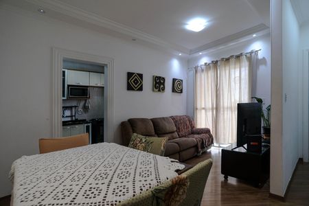 Sala de apartamento para alugar com 2 quartos, 61m² em Nova Mogilar, Mogi das Cruzes