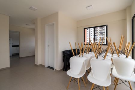 Apartamento à venda com 39m², 2 quartos e sem vagaÁrea comum