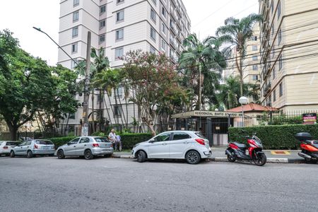 Apartamento à venda com 64m², 3 quartos e 1 vagaFachada