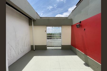 Apartamento à venda com 111m², 2 quartos e 1 vaga Apartamento à venda com 111m², 2 quartos e 1 vagaCobertura