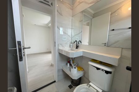 Apartamento à venda com 111m², 2 quartos e 1 vaga Apartamento à venda com 111m², 2 quartos e 1 vagaBanheiro