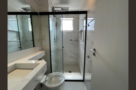 Apartamento à venda com 111m², 2 quartos e 1 vaga Apartamento à venda com 111m², 2 quartos e 1 vagaBanheiro