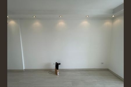 Apartamento à venda com 111m², 2 quartos e 1 vaga Apartamento à venda com 111m², 2 quartos e 1 vagaSala