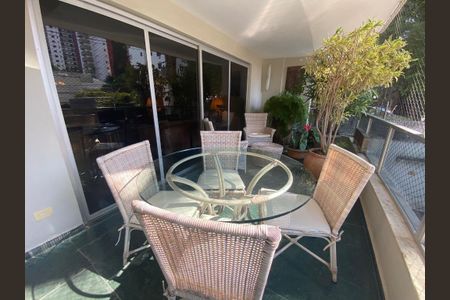 Apartamento à venda com 332m², 5 quartos e 4 vagas Apartamento à venda com 332m², 5 quartos e 4 vagasFoto 22