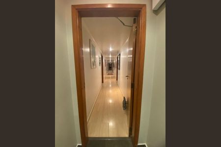 Apartamento à venda com 332m², 5 quartos e 4 vagas Apartamento à venda com 332m², 5 quartos e 4 vagasFoto 24