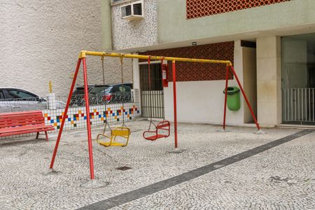 Apartamento à venda com 73m², 2 quartos e 1 vagaÁrea comum - Playground