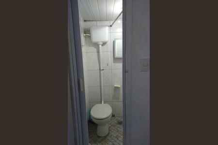 Banheiro de casa para alugar com 1 quarto, 50m² em Curicica, Rio de Janeiro
