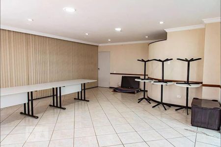 Apartamento à venda com 65m², 2 quartos e 1 vagaÁrea comum - Salão de festas