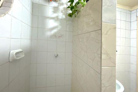 Casa para alugar com 300m², 5 quartos e 3 vagasBanheiro 1