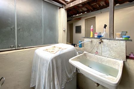 Casa para alugar com 300m², 5 quartos e 3 vagasÁrea de Serviço