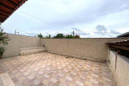 Casa para alugar com 300m², 5 quartos e 3 vagasÁrea externa