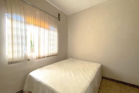 Casa para alugar com 300m², 5 quartos e 3 vagasQuarto 1