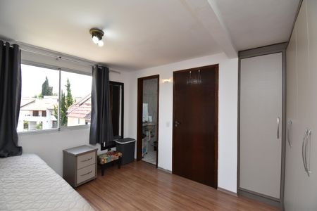 Suíte 1 de casa de condomínio para alugar com 4 quartos, 150m² em Bom Retiro, Curitiba