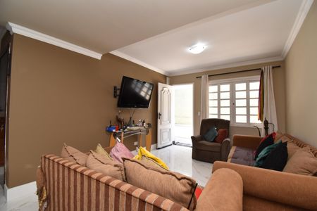 Casa de condomínio para alugar com 150m², 4 quartos e 2 vagasSala