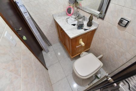 Casa de condomínio para alugar com 150m², 4 quartos e 2 vagasBanheiro 3