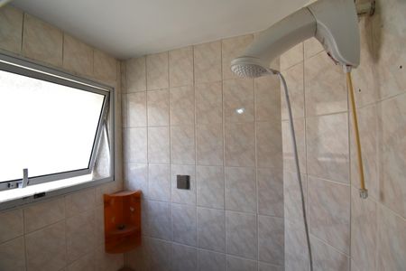 Casa de condomínio para alugar com 150m², 4 quartos e 2 vagasBanheiro 3