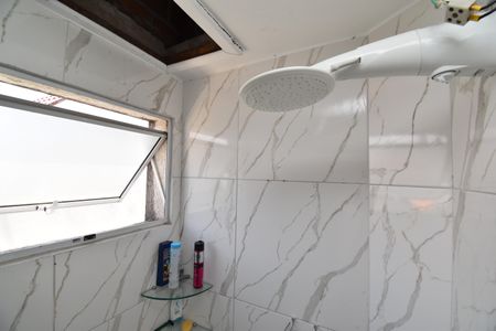 Casa de condomínio para alugar com 150m², 4 quartos e 2 vagasBanheiro da Suíte 1