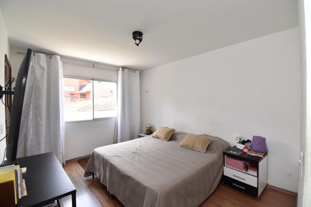 Casa de condomínio para alugar com 150m², 4 quartos e 2 vagasSuíte 2