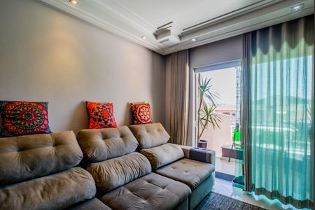 Sala de casa à venda com 3 quartos, 440m² em Vila Pires, Santo André