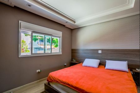 Casa à venda com 440m², 3 quartos e 5 vagasSuíte 2