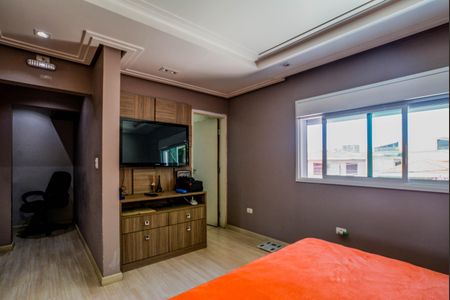 Casa à venda com 440m², 3 quartos e 5 vagasSuíte 2