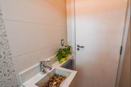 Casa à venda com 440m², 3 quartos e 5 vagasBanheiro Social