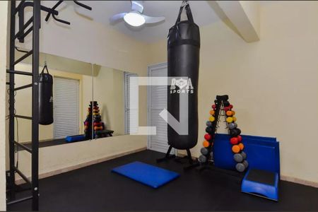 Apartamento à venda com 70m², 3 quartos e 2 vagas Apartamento à venda com 70m², 3 quartos e 2 vagasAcademia