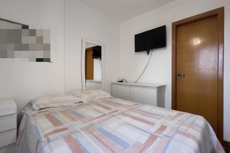 Apartamento à venda com 70m², 3 quartos e 2 vagas Apartamento à venda com 70m², 3 quartos e 2 vagasSuíte