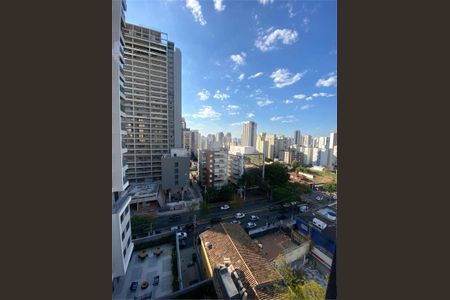 Apartamento à venda com 30m², 1 quarto e sem vaga