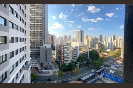 Apartamento à venda com 30m², 1 quarto e sem vaga