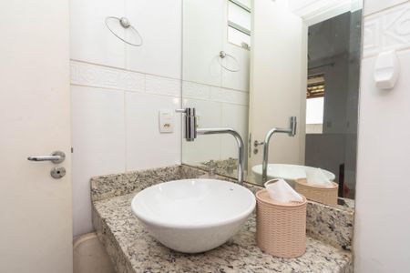 Apartamento à venda com 91m², 2 quartos e 1 vagaCoberutra - Banheiro