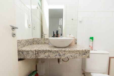 Apartamento à venda com 91m², 2 quartos e 1 vagaCoberutra - Banheiro