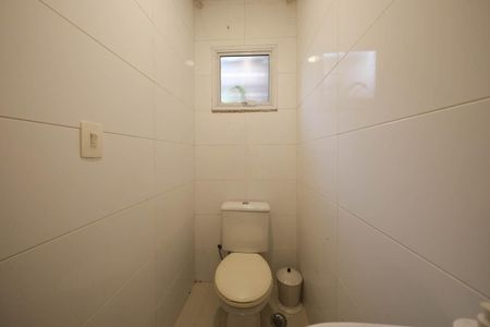 Casa para alugar com 261m², 4 quartos e 4 vagasLavabo 2