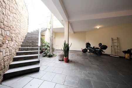 Casa para alugar com 261m², 4 quartos e 4 vagasGaragem