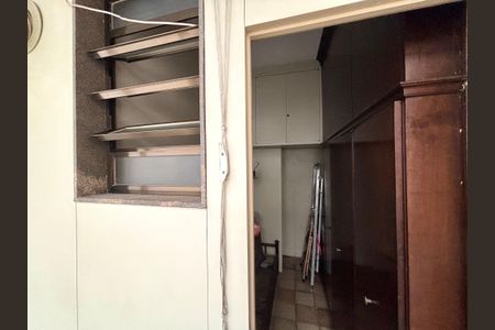 Apartamento à venda com 105m², 3 quartos e 1 vaga Apartamento à venda com 105m², 3 quartos e 1 vagaQuarto de Serviço