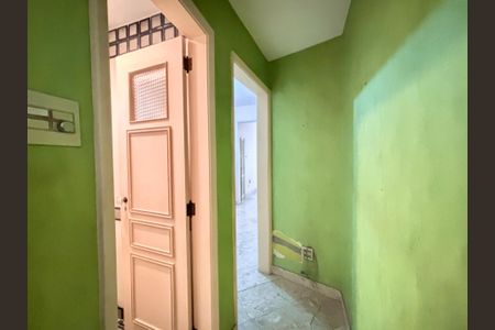 Apartamento à venda com 105m², 3 quartos e 1 vaga Apartamento à venda com 105m², 3 quartos e 1 vagaLavabo