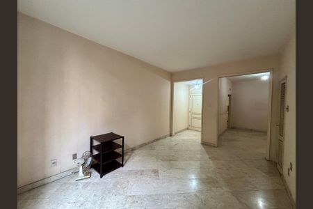 Apartamento à venda com 105m², 3 quartos e 1 vaga Apartamento à venda com 105m², 3 quartos e 1 vagaSala